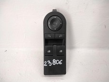 PULSANTIERA ANTERIORE SINISTRA PER OPEL Astra H S. Wagon 13209203 (04>07)