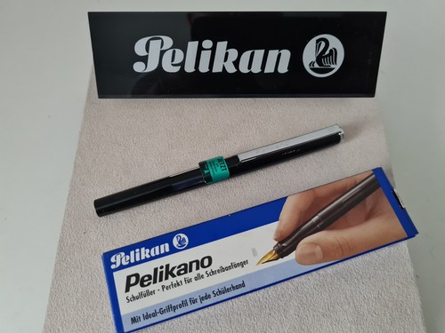 Pelikan pelikano modell - pelikan, "a"