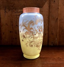 ANTICO VASO VETRO OPALINO Liberty DECORO FIORI FOGLIE PASTA VETRO ORO ZECCHINO