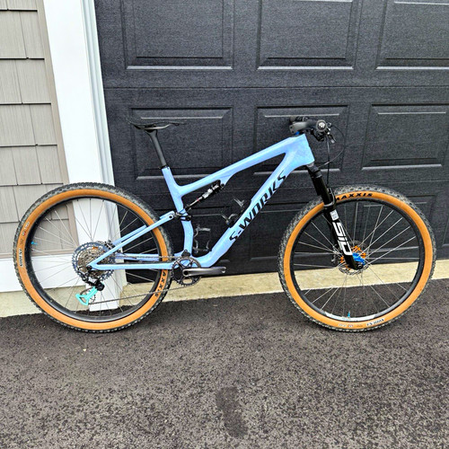 Specialized works epic 8 - specialized,