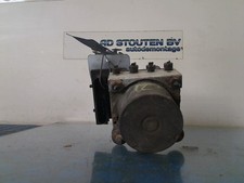 ABS pump Opel Corsa C (F08/68)
