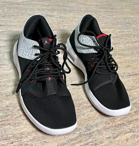 Nike jordan first class nere - nike,