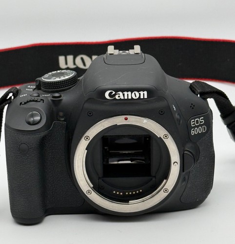 Canon eos 600d 0mp - canon,