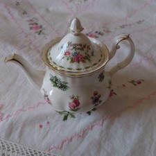 Royal Albert Fiore del Mese