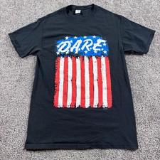 Shirt e to resist - to,