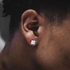 Orecchini a perno solitario taglio principessa da uomo in argento sterling zirconi ghiacciati con retro a vite