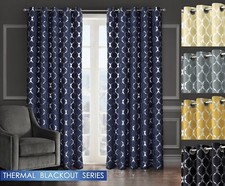 Tende per occhielli oscuranti