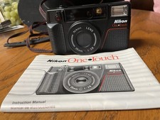 Nikon One Touch 35mm 1:2.8 Point & Shoot fotocamera giapponese passata non testata come nuova