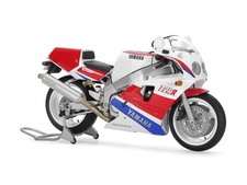 Tamiya Yamaha FZR750R OW01