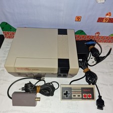 CONSOLE NINTENDO NES LISCIO