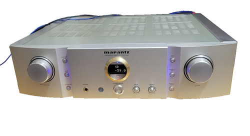 Amplificatore stereo integrato