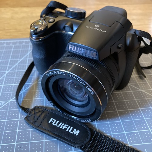 Fujifilm finepix series - finepix, s