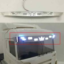 Lampada parasole frontale in