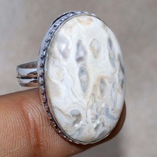 Anello fossile di roccia