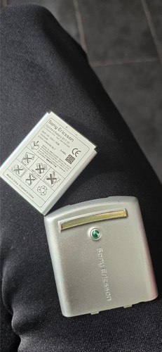 Sony ericsson p990i - ericsson,
