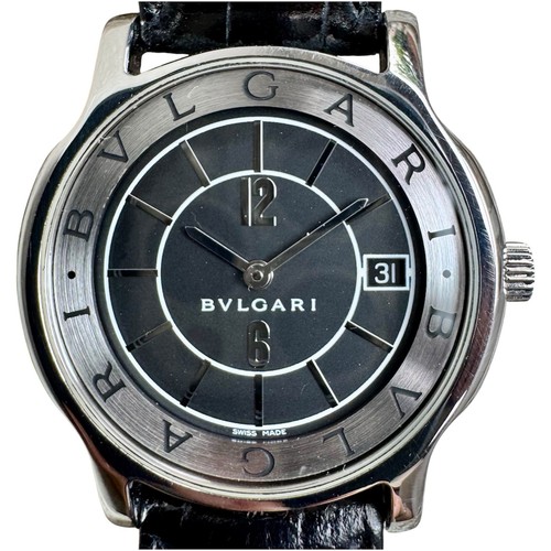 Orologio elegante uomo lusso