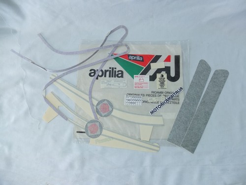 Per aprilia red rose - red,