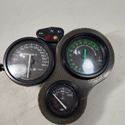 Ducati 748 916 996 998 - 748,