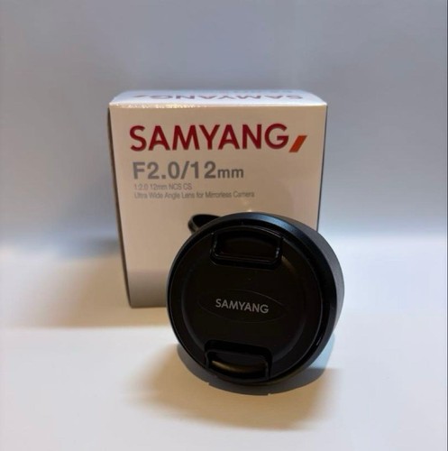 Samyang attacco a x - f2.0,
