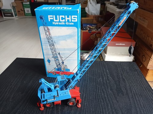 Nzg crane hydraulic - r, raro