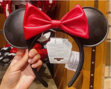 Disney Store 2025 Minnie mouse