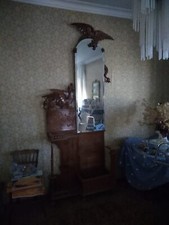 Mobile antico stile liberty