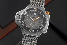 Omega Seamaster Ploprof