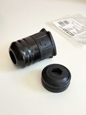 Protective cap on Chuck, Cover