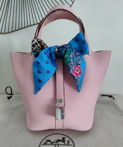 Rare new sac - &,