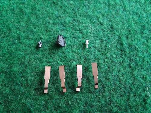Frotteurs couronne 1 - 4, frotteurs/1