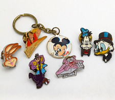 WALT DISNEY E CARTOON - LOTTO PINS 7 PEZZI