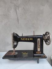 Macchina da cucire NECCHI. Vintage, antica, usata