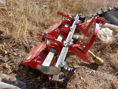 Attrezzature agricole frese
