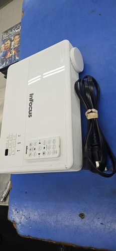 Proiettore dlp infocus - proiettore,