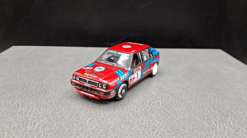 Edicola lancia delta hf - 1:43,