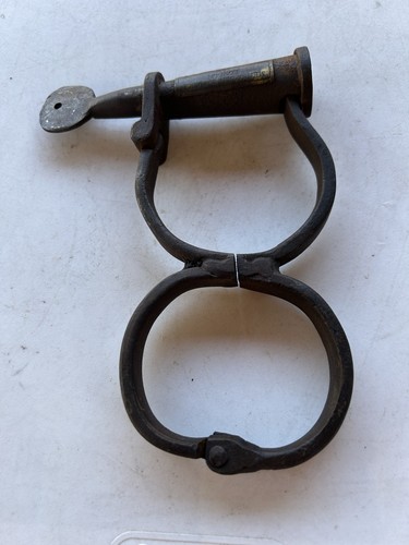 Metro london shackles carcere - london,