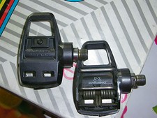 coppia pedali a scatto bici