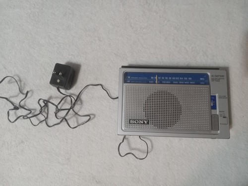 Sony icf 700w portable - icf-700w,