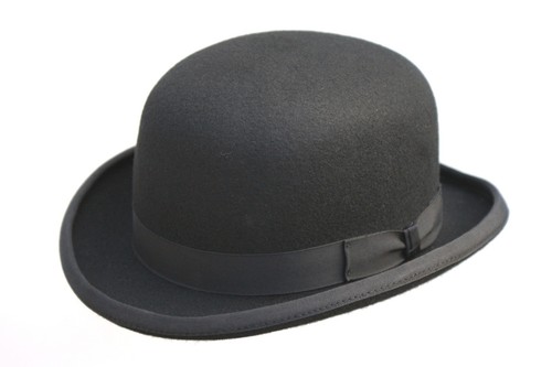 Cappello classico nero rotondo