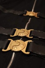 3 belts chest Dante Devil May