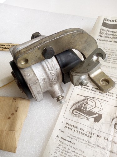 Etrier frein arriere rear - etrier,