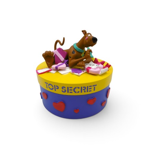 Scooby doo resin - –,