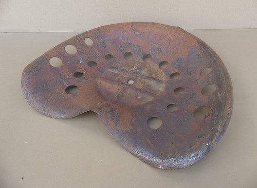 Ancien siège assise - , faucheuse