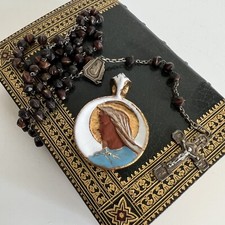Ciondolo in ceramica firmato