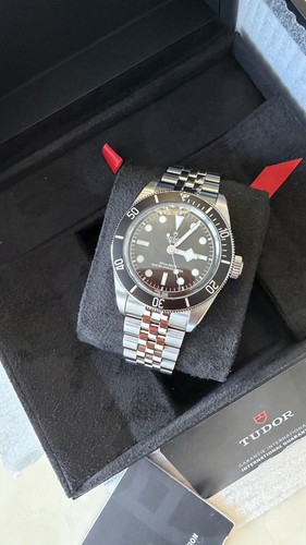 Tudor black bay - black,