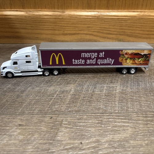Freightliner mcdonalds - freightliner,