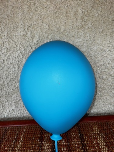 Lampe ballon baudruche bleu - lampe,