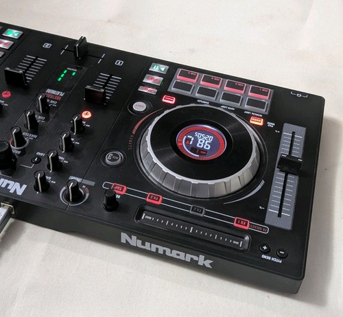 Controller numark mixtrack - controller,