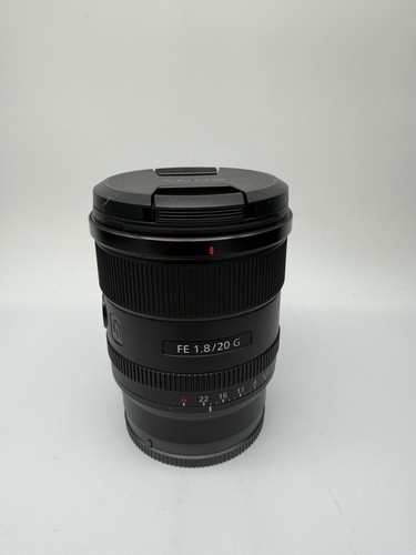 Sony 20mm 8 - f/1.8, g