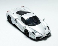 FERRARI Enzo - Cappuccio anteriore e posteriore apribile - Bianco - King 1:64
